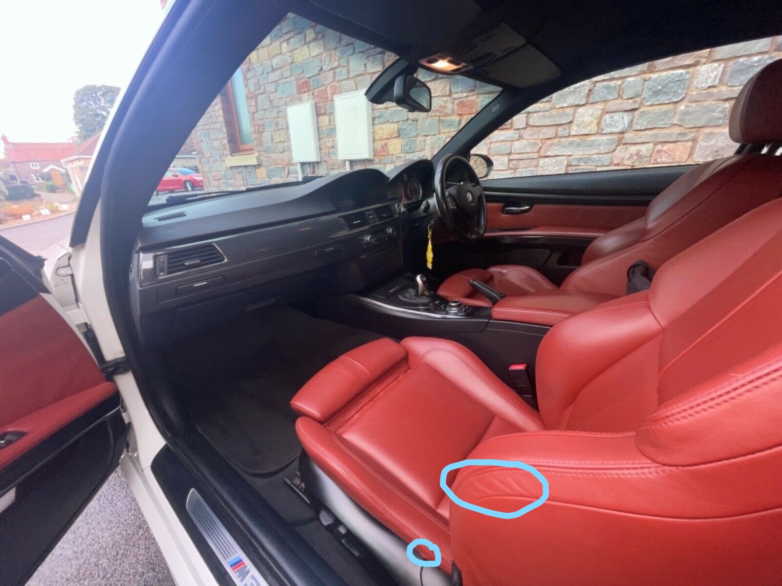 Passenger Seat Creasing - advertised car